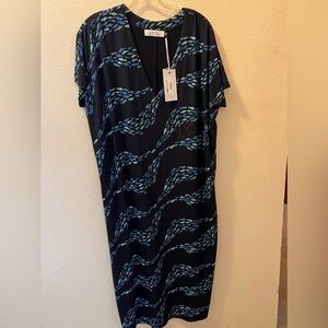Fighting Eel / Ava Sky Dress Rhema in Midnight Fish Wave XS